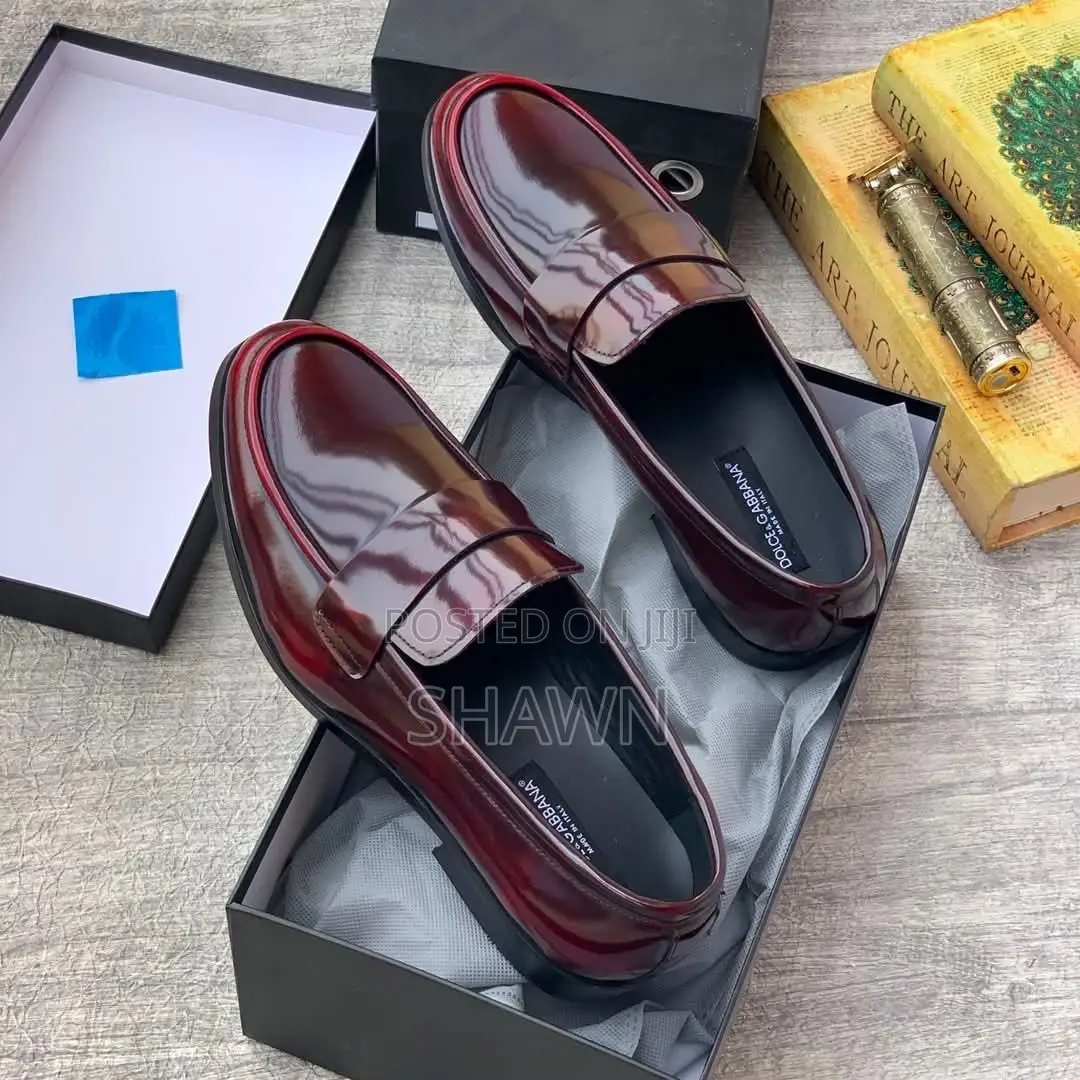 Dolce and Gabbana Glossy Loafers