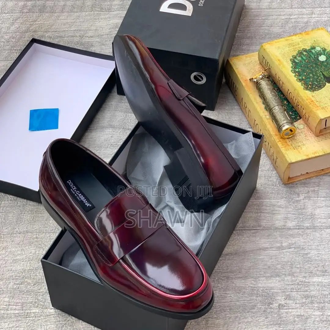 Dolce and Gabbana Glossy Loafers