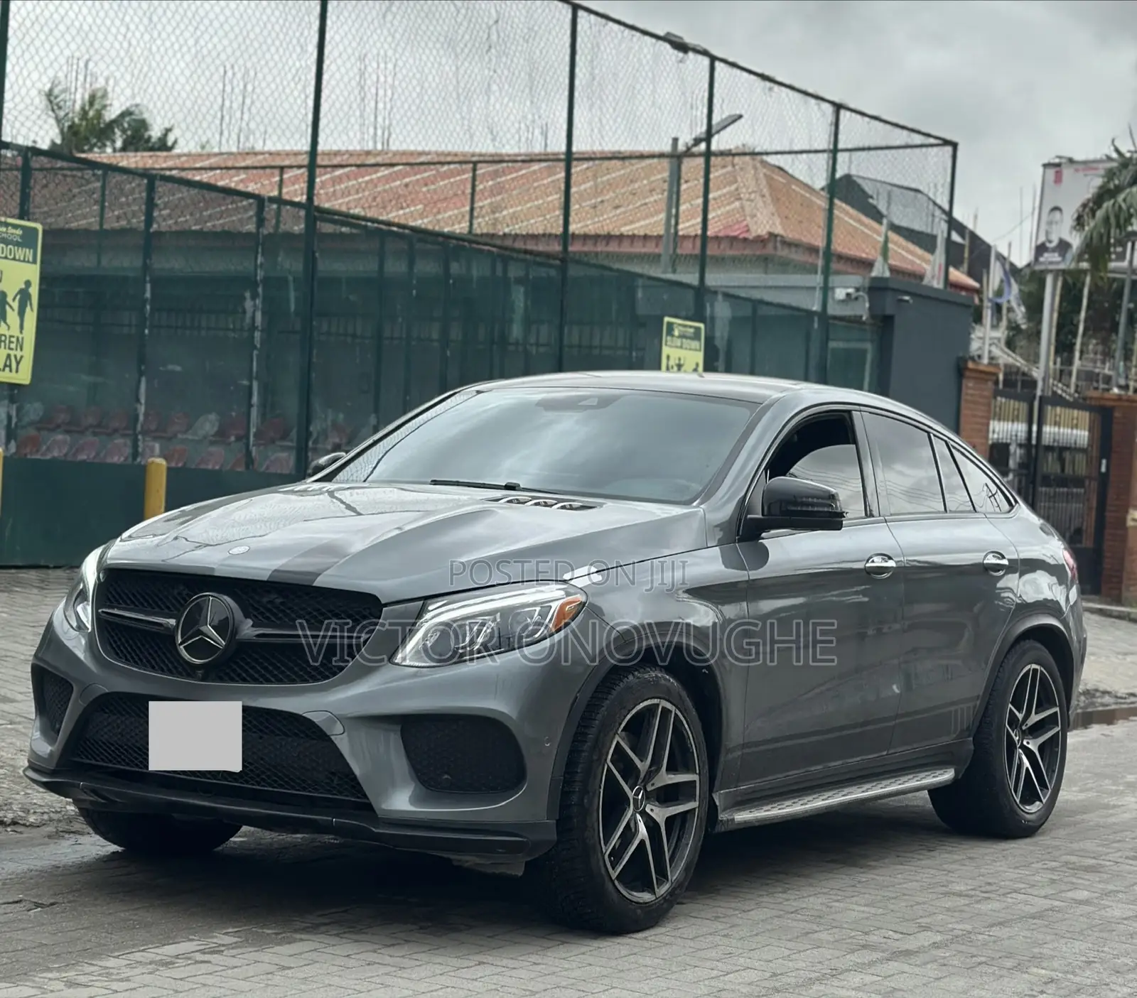 Mercedes-Benz GLE-Class AMG GLE 43 4MATIC 2017 Gray