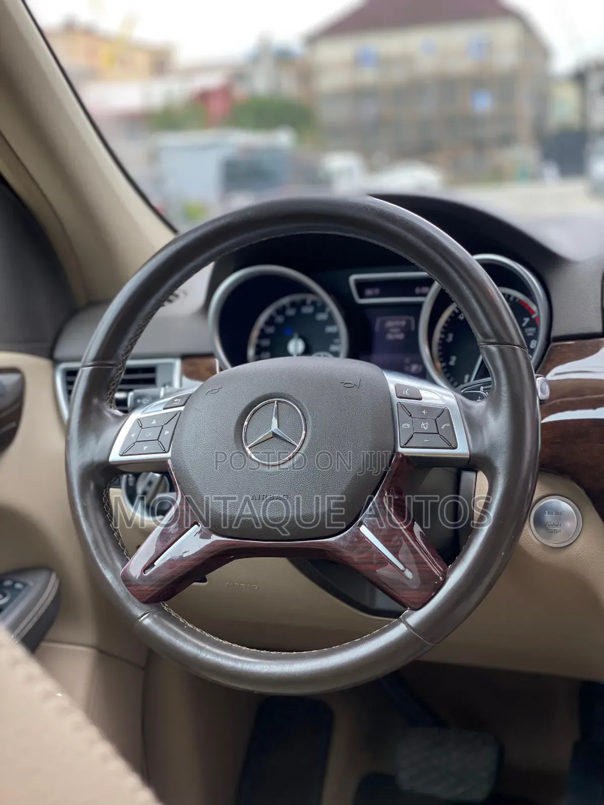 Mercedes-Benz M Class ML350 4MATIC 4dr SUV AWD (3.5L 6cyl 7A) 2015
