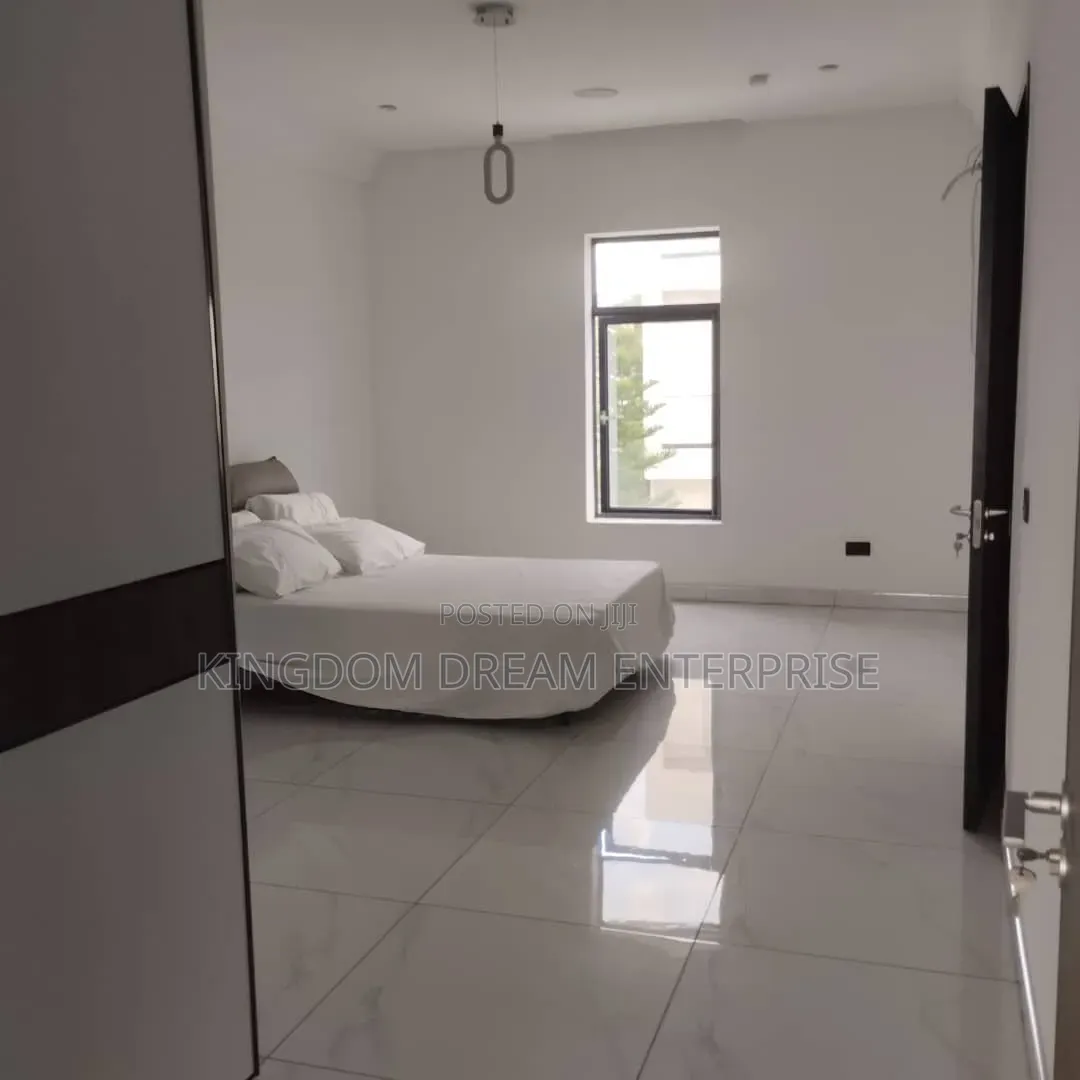 Furnished 5bdrm House in Banana Island Ikoyi for sale
