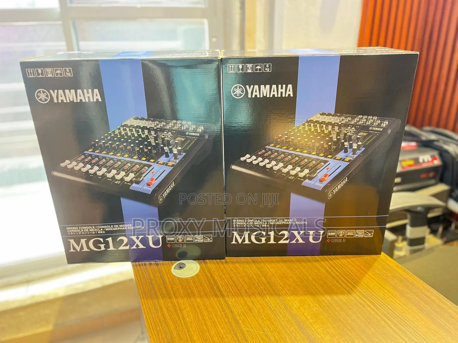 MG12XU Yamaha Mixer