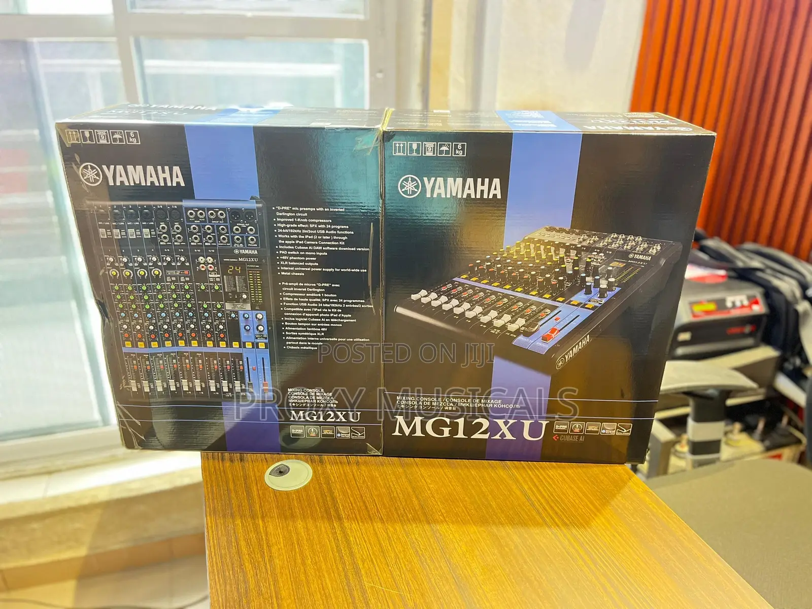 MG12XU Yamaha Mixer