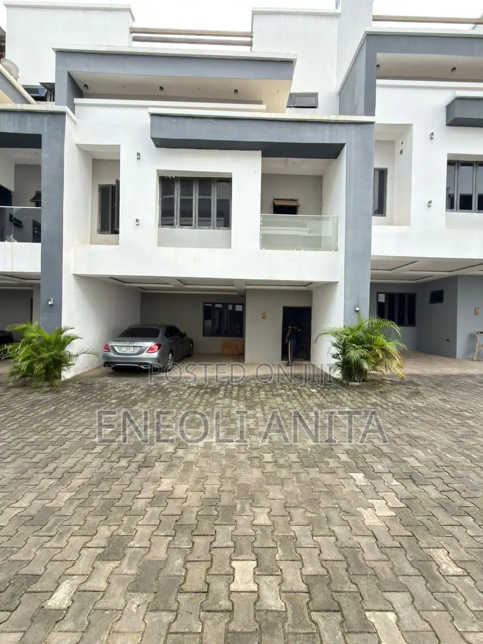 4bdrm Duplex in Wuye for sale