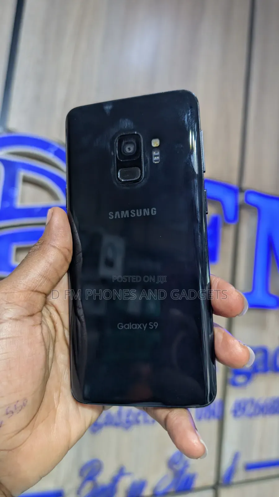 New Samsung Galaxy S9 64 GB Blue