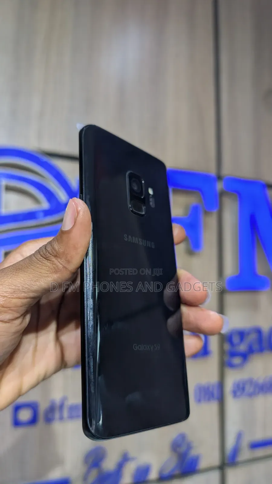 New Samsung Galaxy S9 64 GB Blue