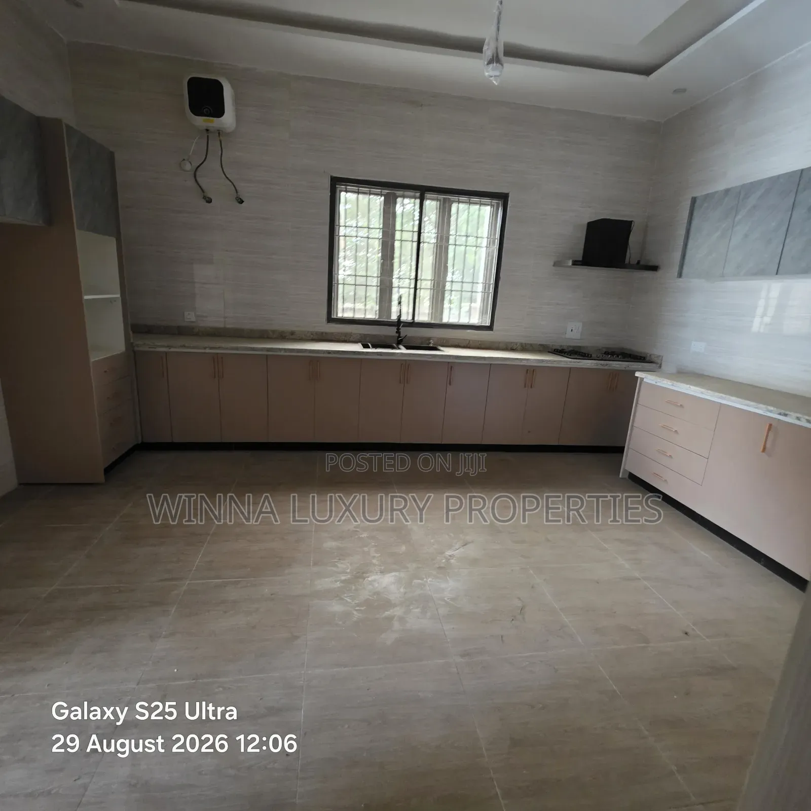 6bdrm Duplex in Nut Opposite River, Lugbe District for sale