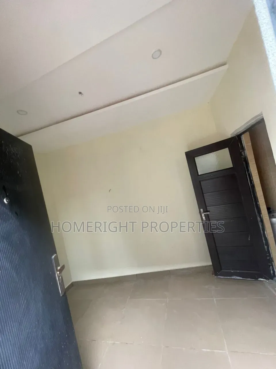 1bdrm Apartment in Akesan for rent