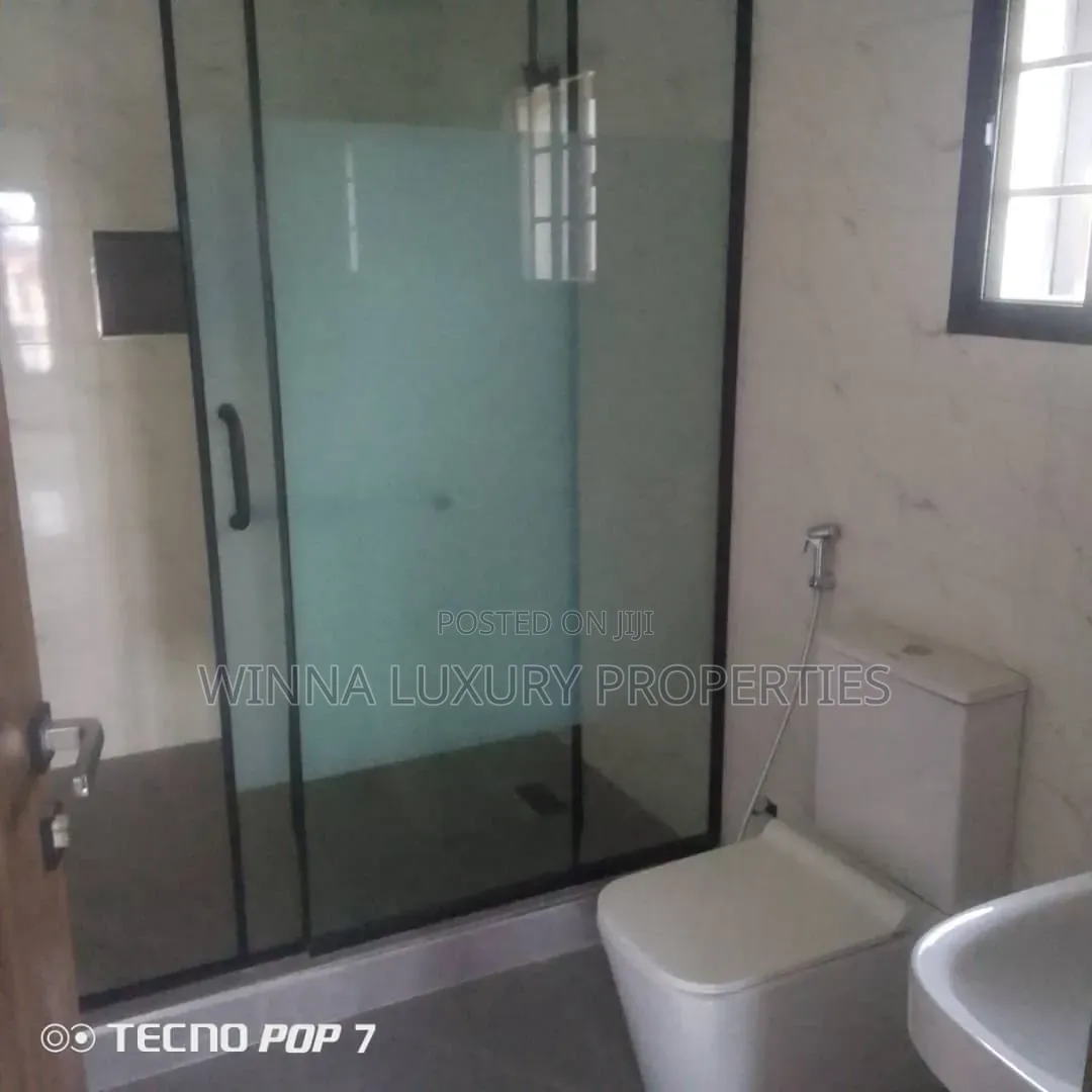 4bdrm Duplex in River Park Estate, Lugbe District for rent