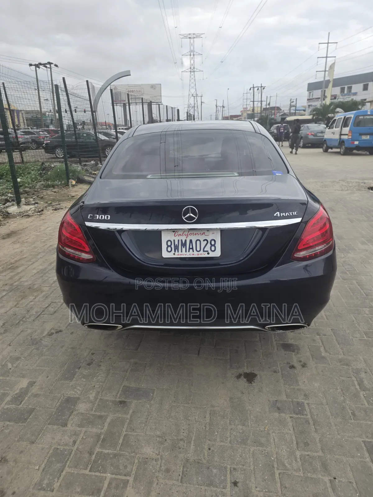 Mercedes-Benz C300 2015 Blue