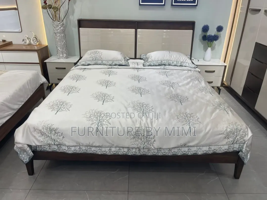 Modern Luxury 6x6 White Gloss Bed Frame With 2 Side Drawers