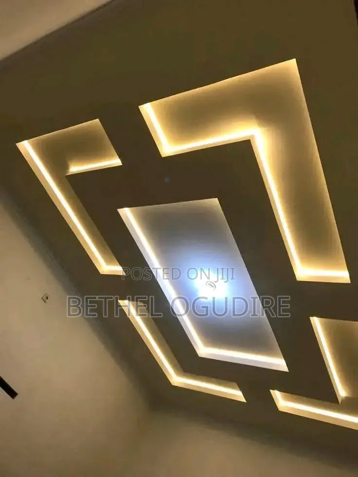 12bdrm House in Port-Harcourt for sale