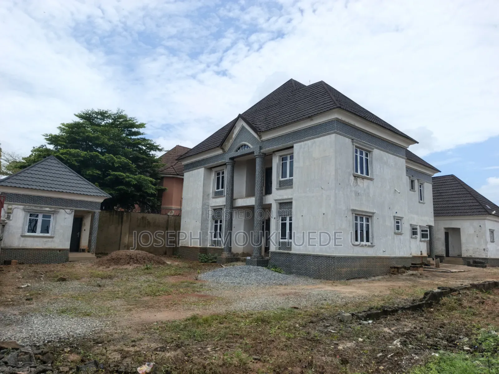 5bdrm Duplex in Bamsufic, Lokogoma for sale