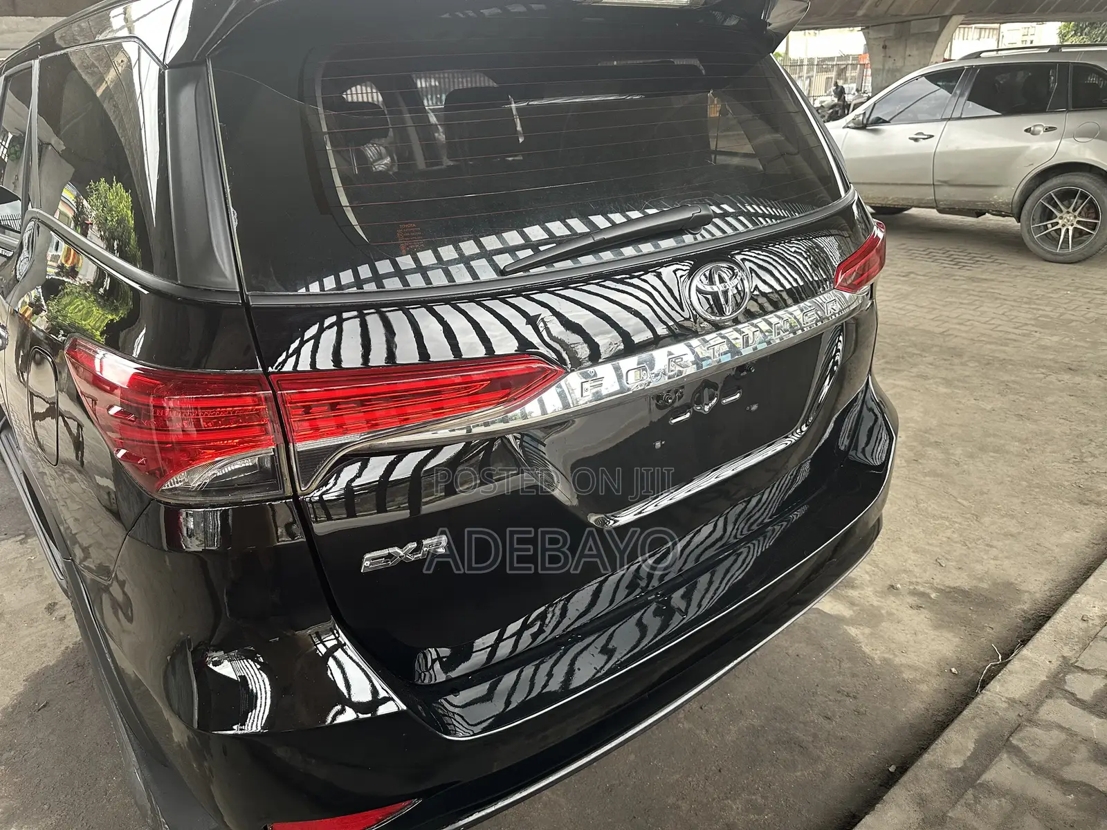 Toyota Fortuner 2.7 AWD 2016 Black