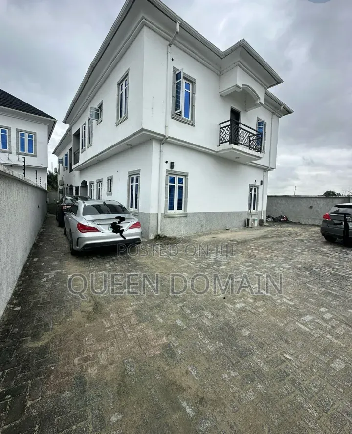 2bdrm Block of Flats in Peace Estate, Sangotedo for rent