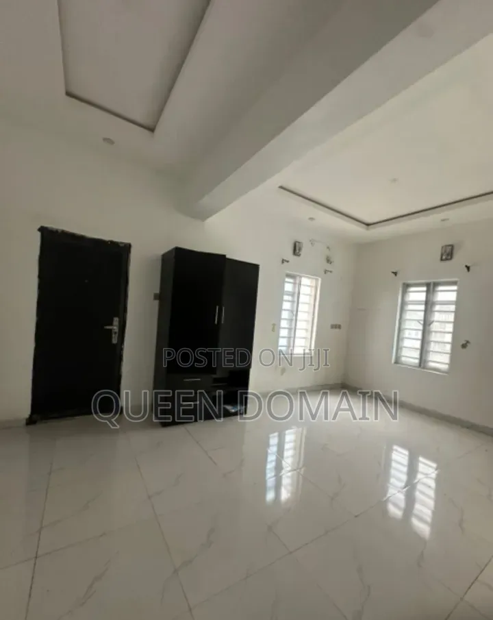 2bdrm Block of Flats in Peace Estate, Sangotedo for rent