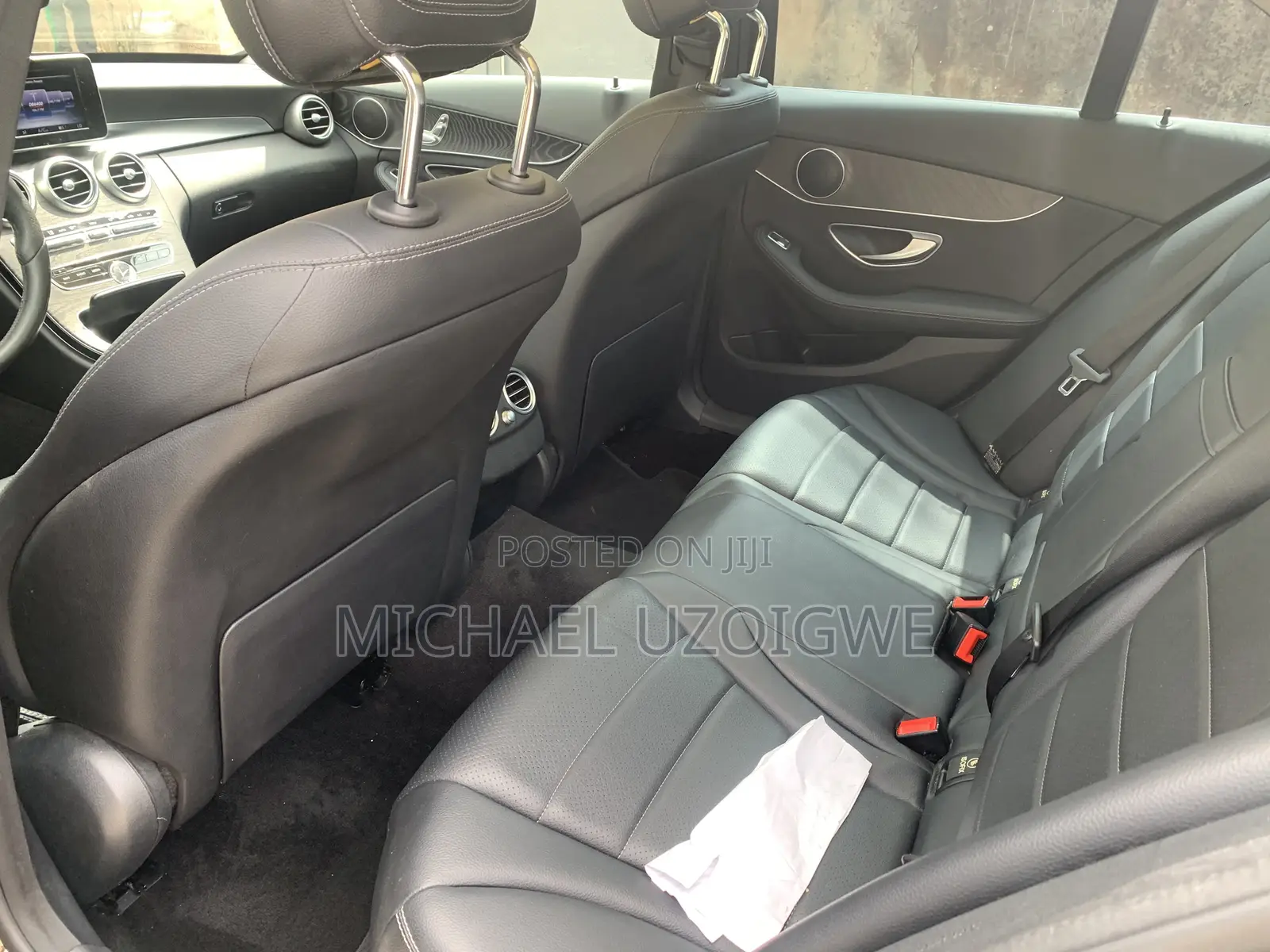 Mercedes-Benz C300 2017 Black