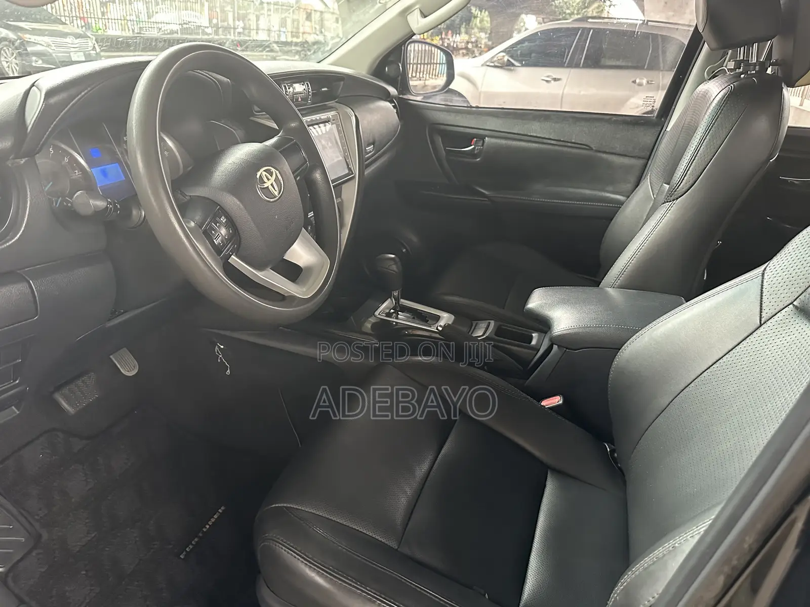 Toyota Fortuner 2.7 AWD 2016 Black