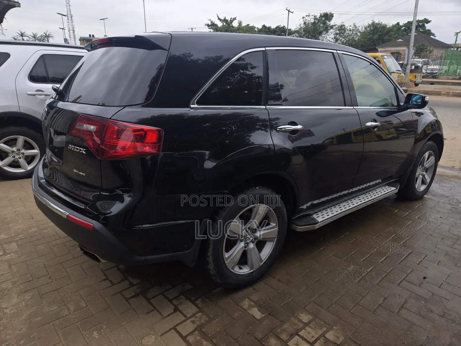 Acura MDX Advance Package SUV AWD (3.7L 6cyl 6A) 2011 Black