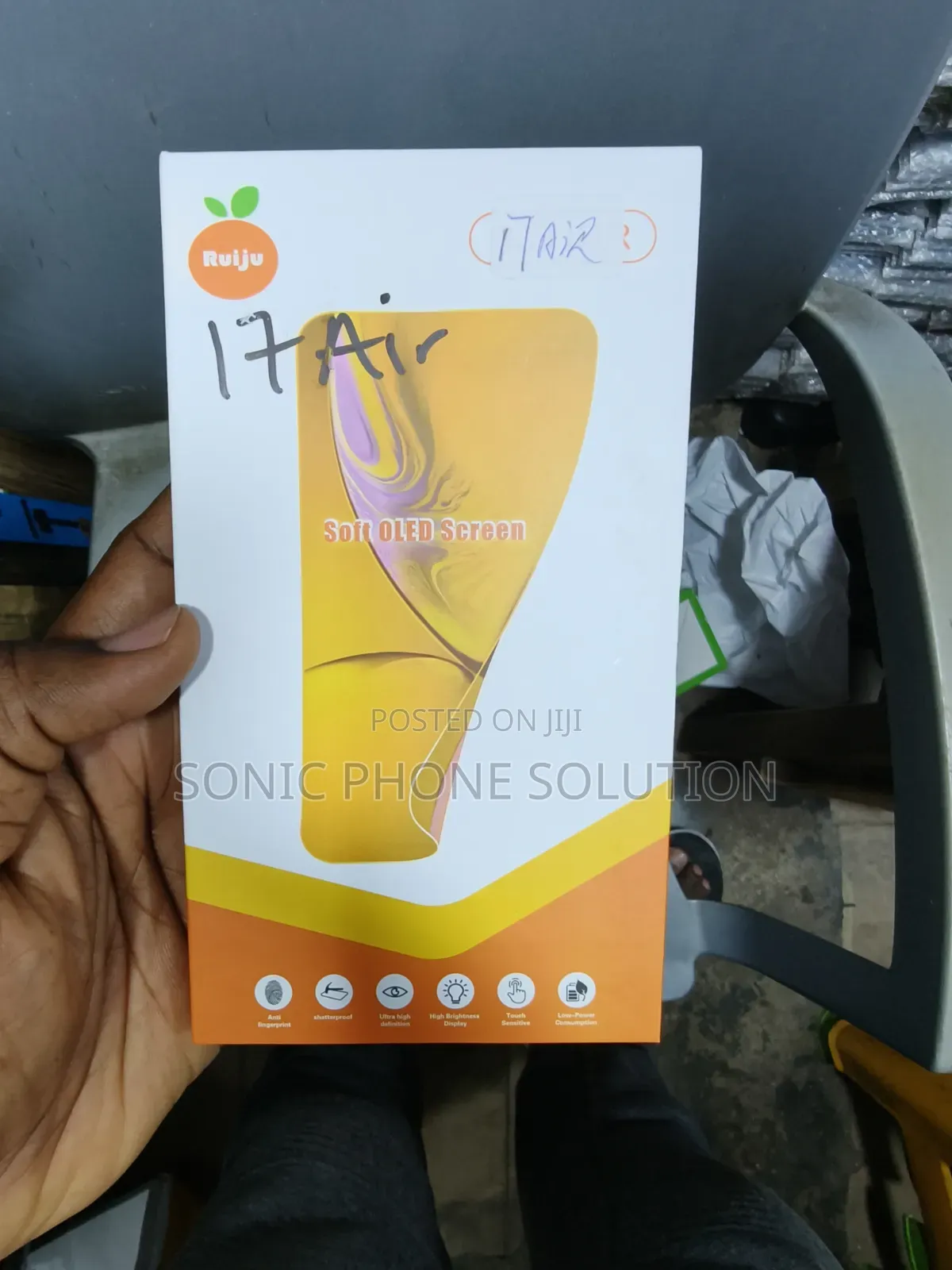 iPhone 17 Air Screen