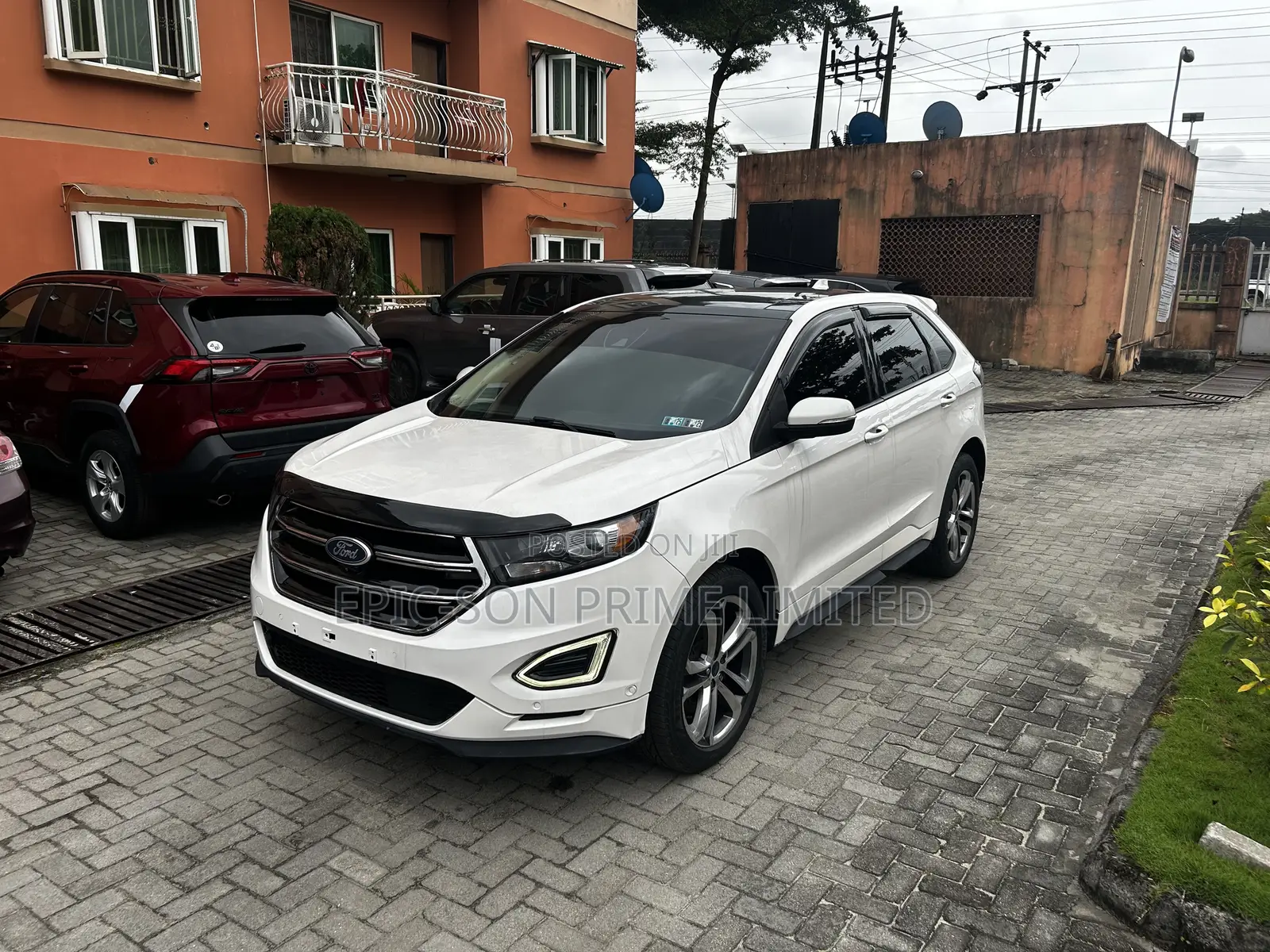 Ford Edge Sport 4dr SUV AWD (2.7L 6cyl Turbo 6A) 2015 White