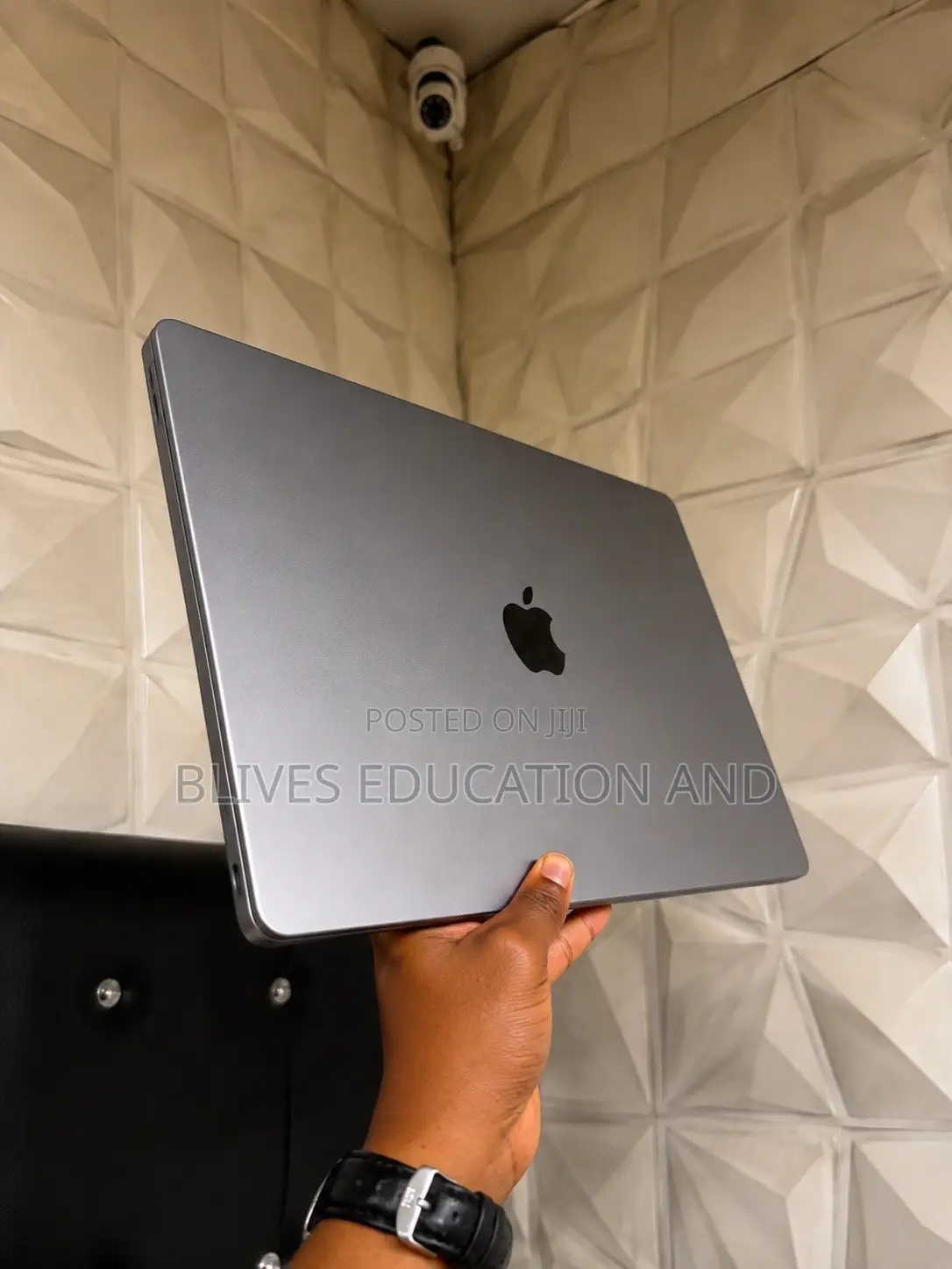 Laptop Apple MacBook Air 2024 M3 16GB Apple M3 SSD 512GB