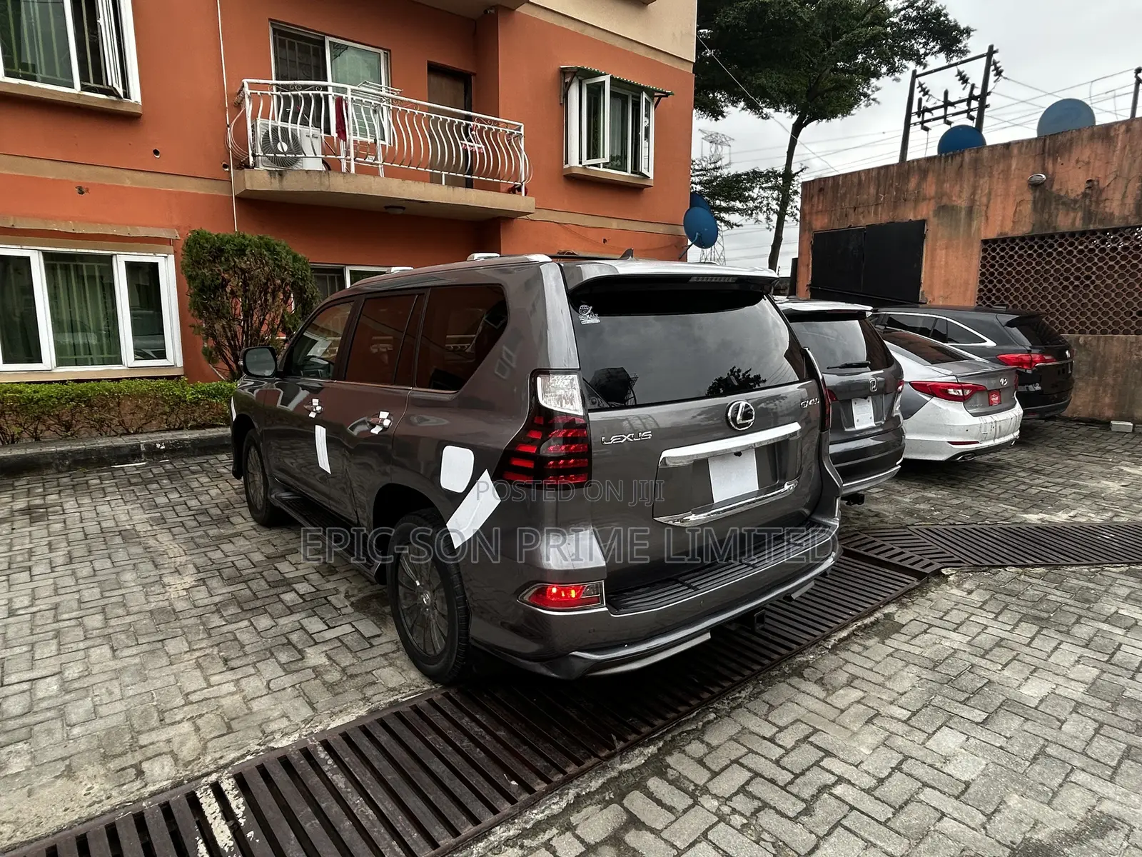 Lexus GX 460 2010 Gray