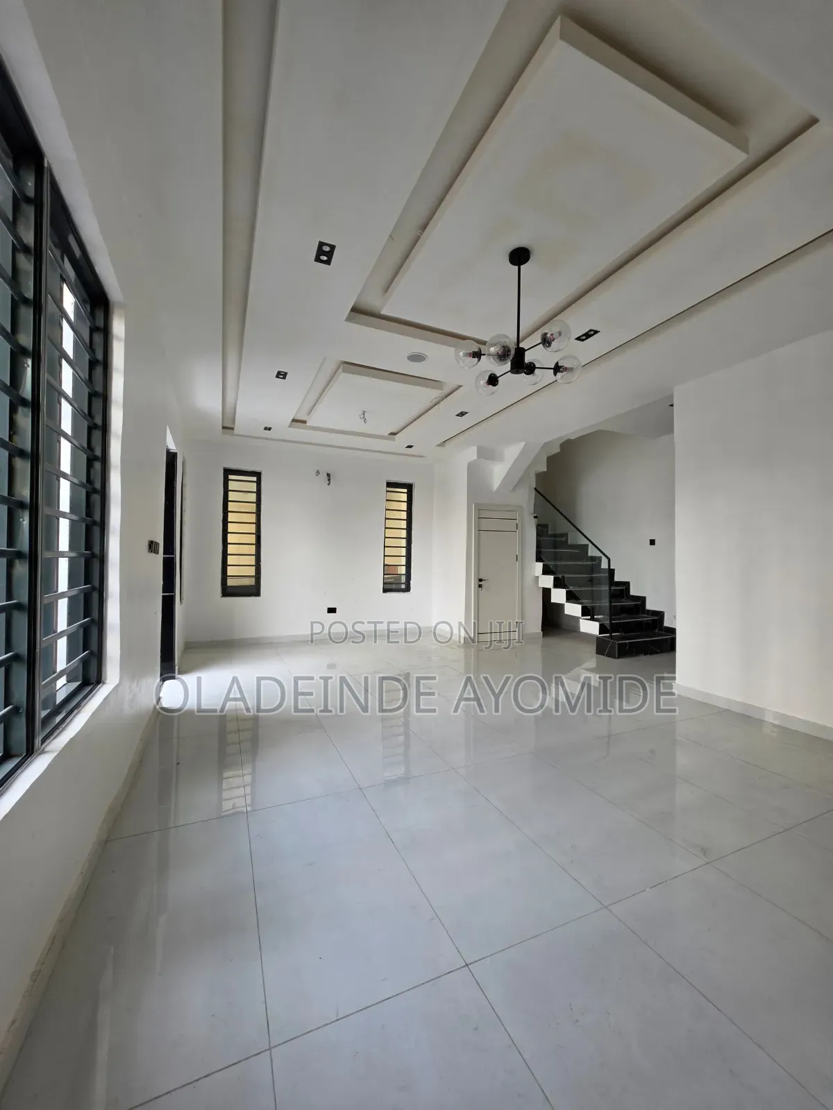 4bdrm Duplex in Idado for sale
