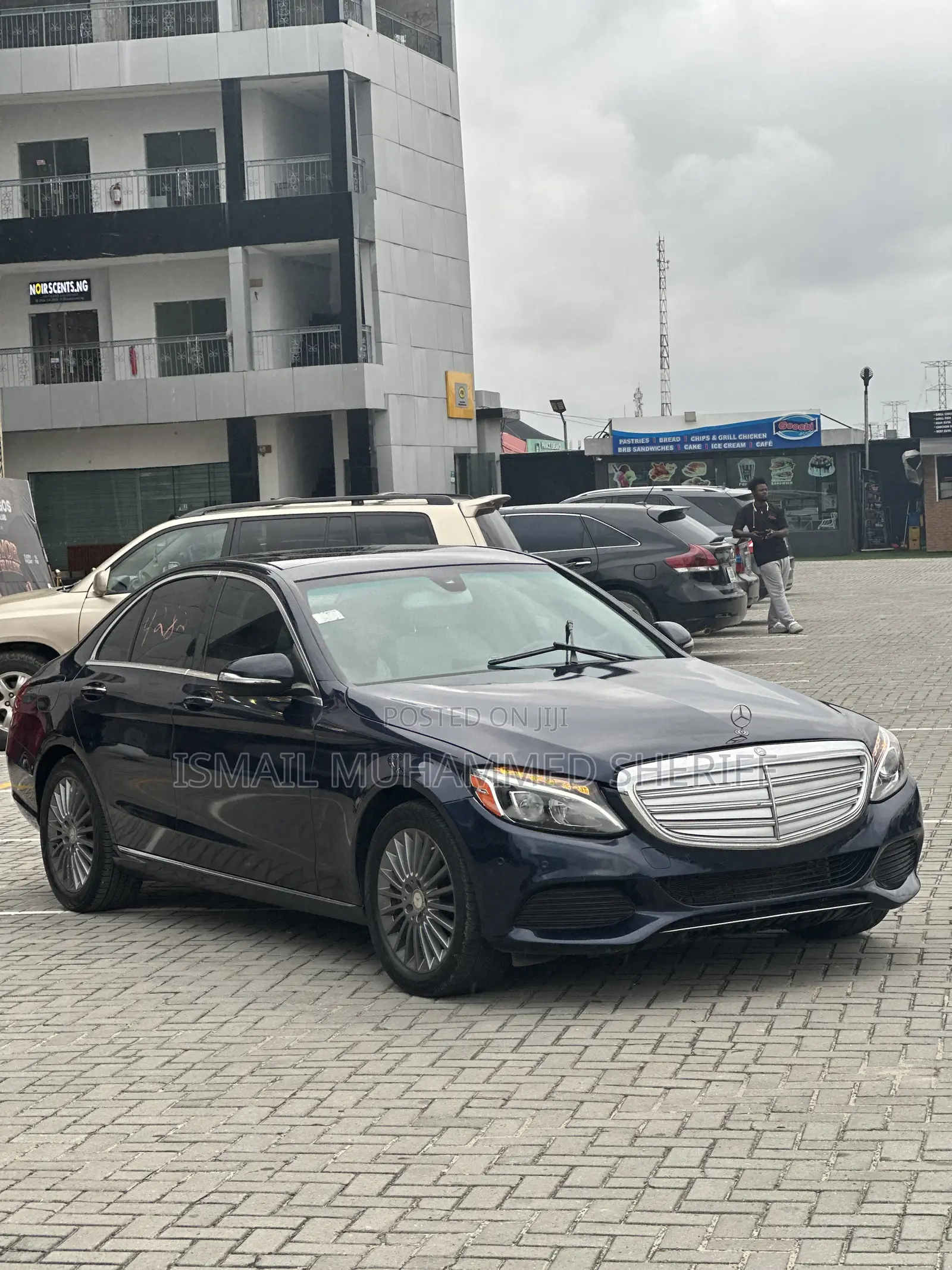 Mercedes-Benz C300 2015 Blue