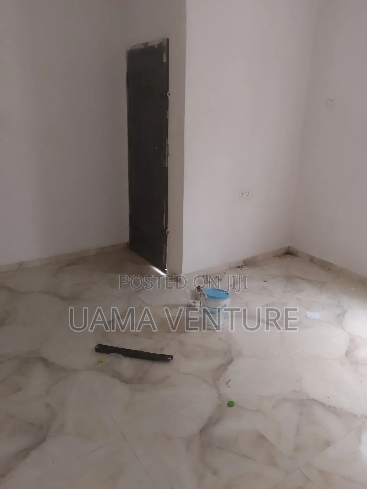 Mini Flat in Heartwood Estate, Aiyeteju for rent