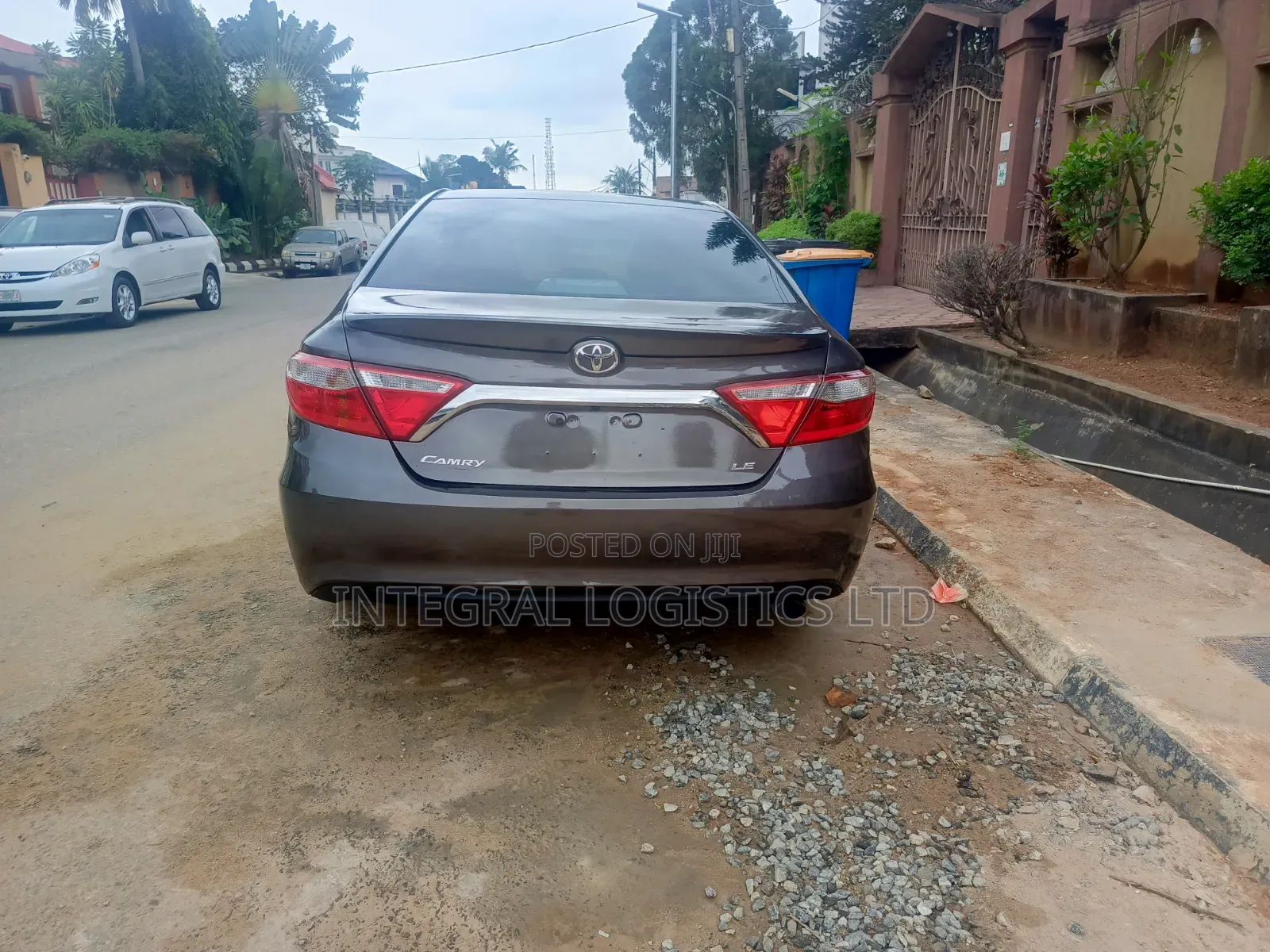 Toyota Camry 2017 Gray