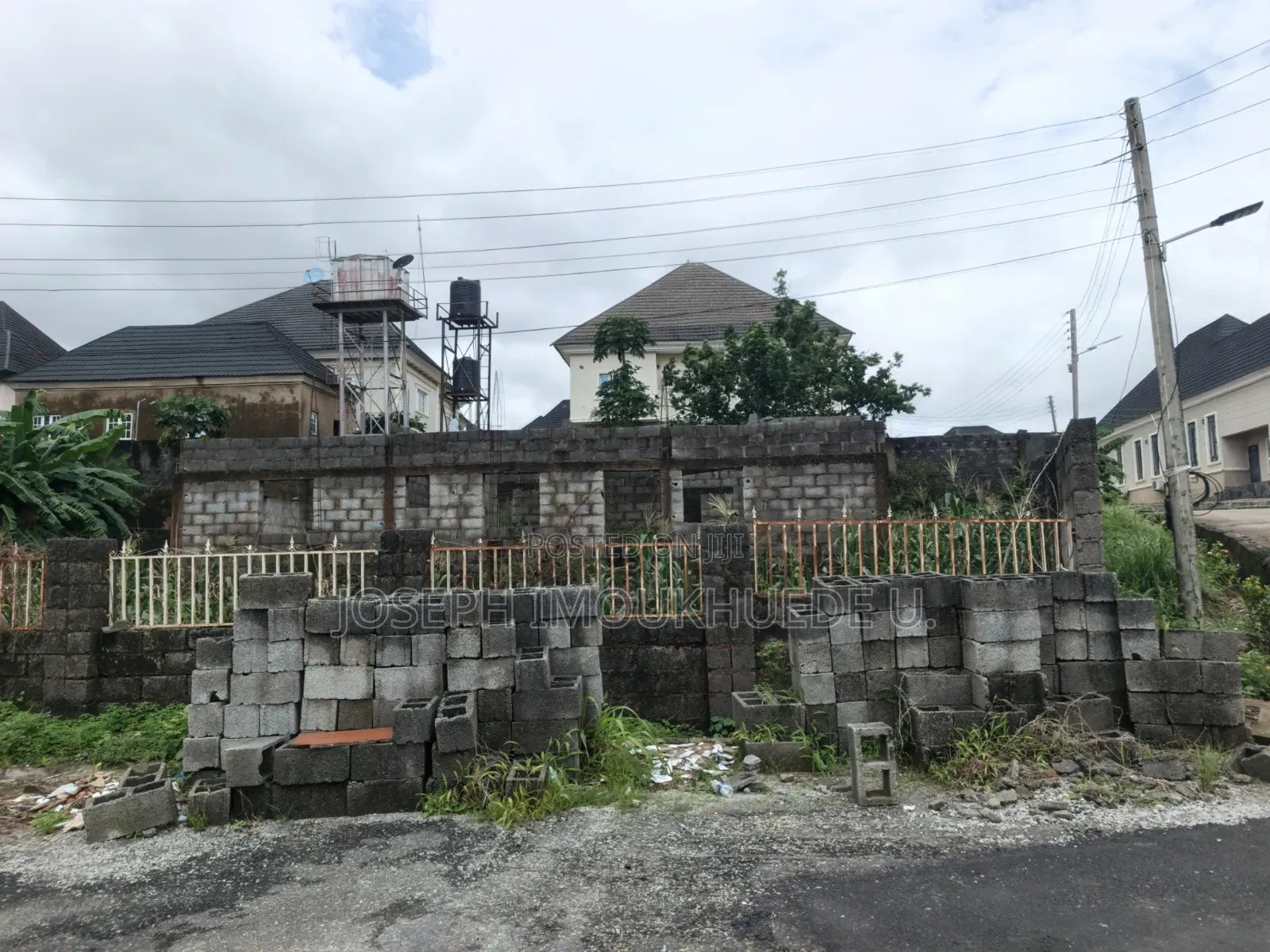 4bdrm Bungalow in Galadimawa for sale