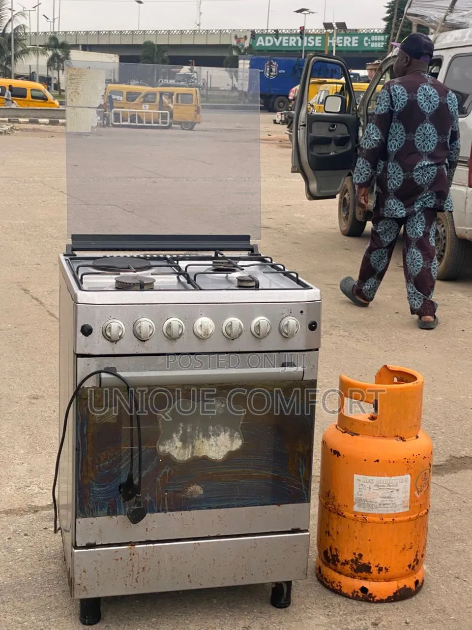 Maxi 4 Burner Gas Cooker (3+1) Gas and Electric With 125kg Cylinder