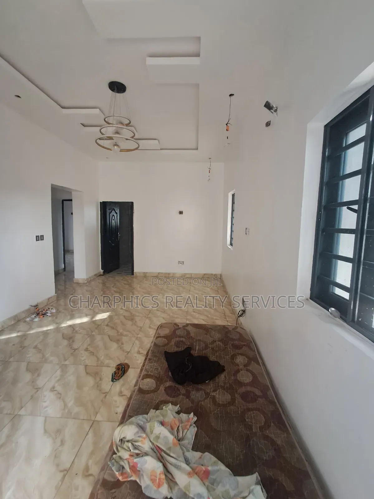 2bdrm Apartment in Off Lekki-Epe Expressway for rent