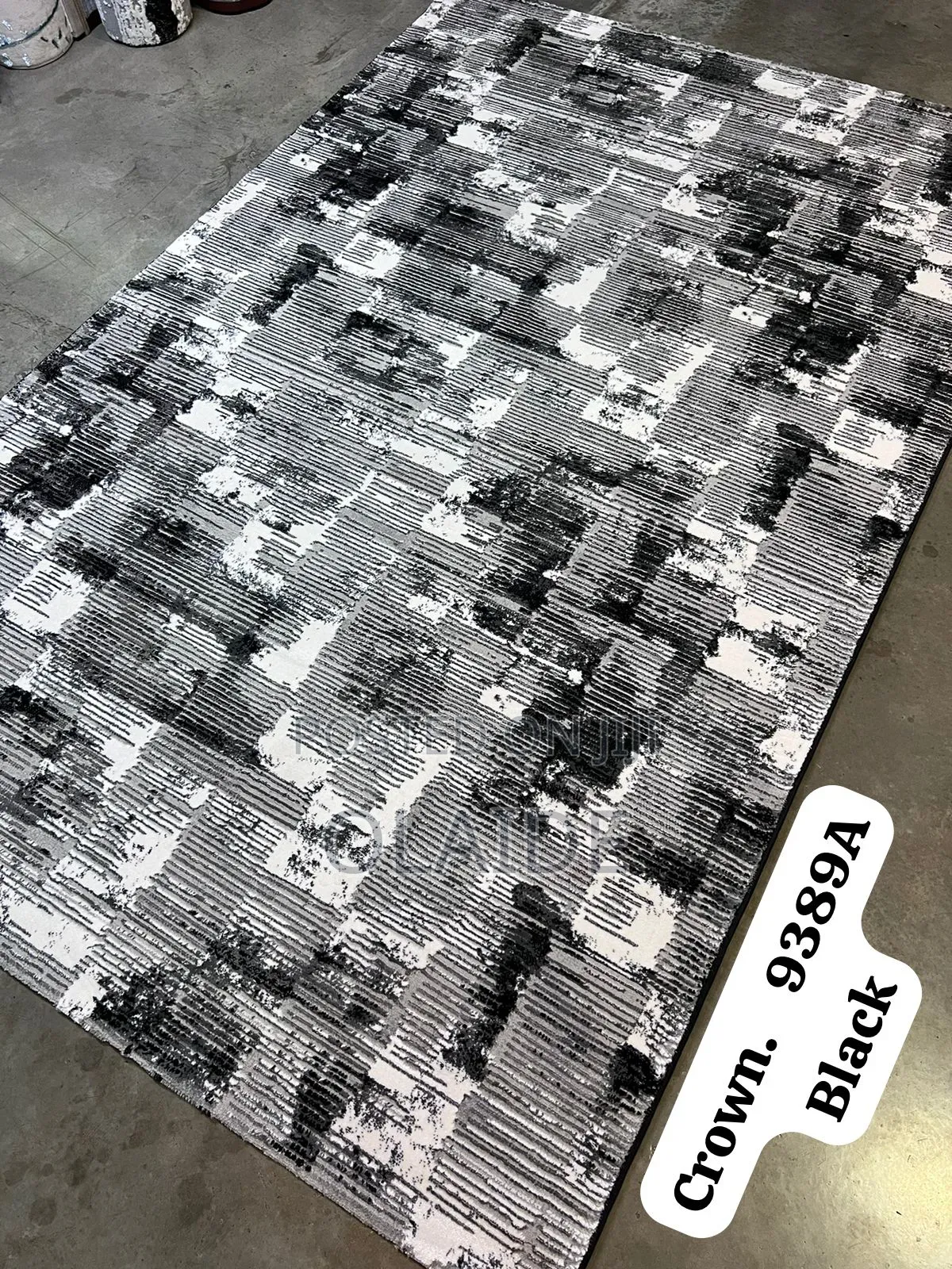 Fluffy Center Rugs