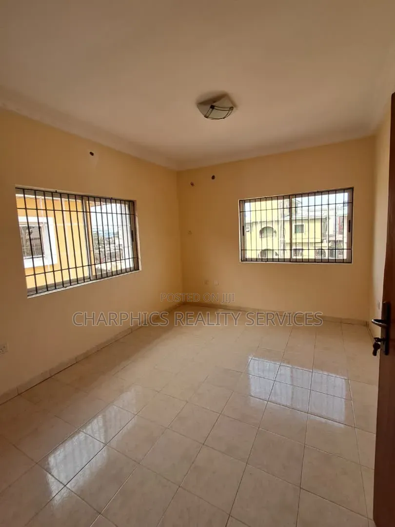 2bdrm Apartment in Igbo-efon for rent