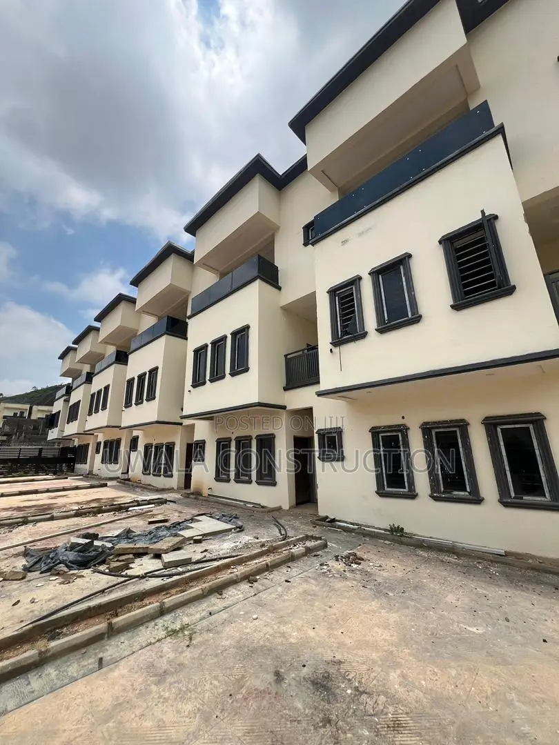 4bdrm Duplex in Katampe (Main) for sale