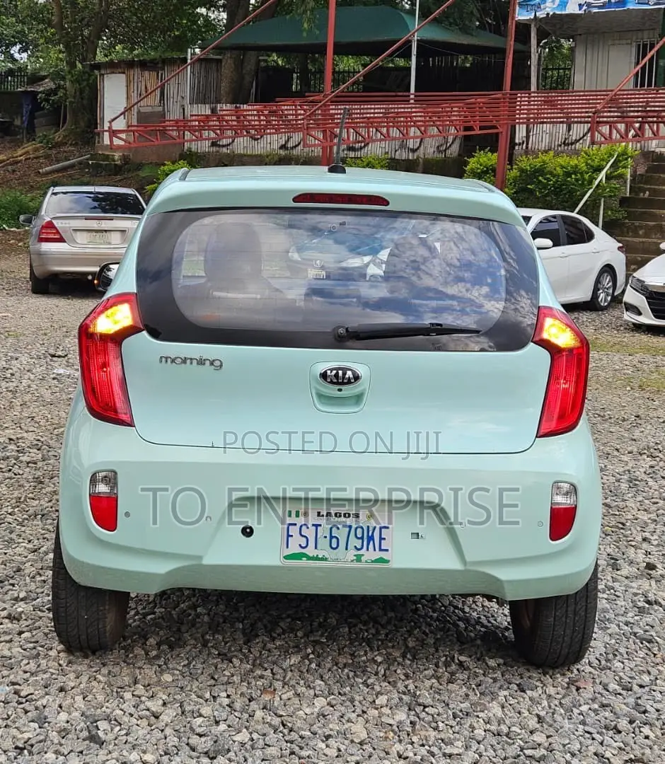 Kia Morning 2013 Green