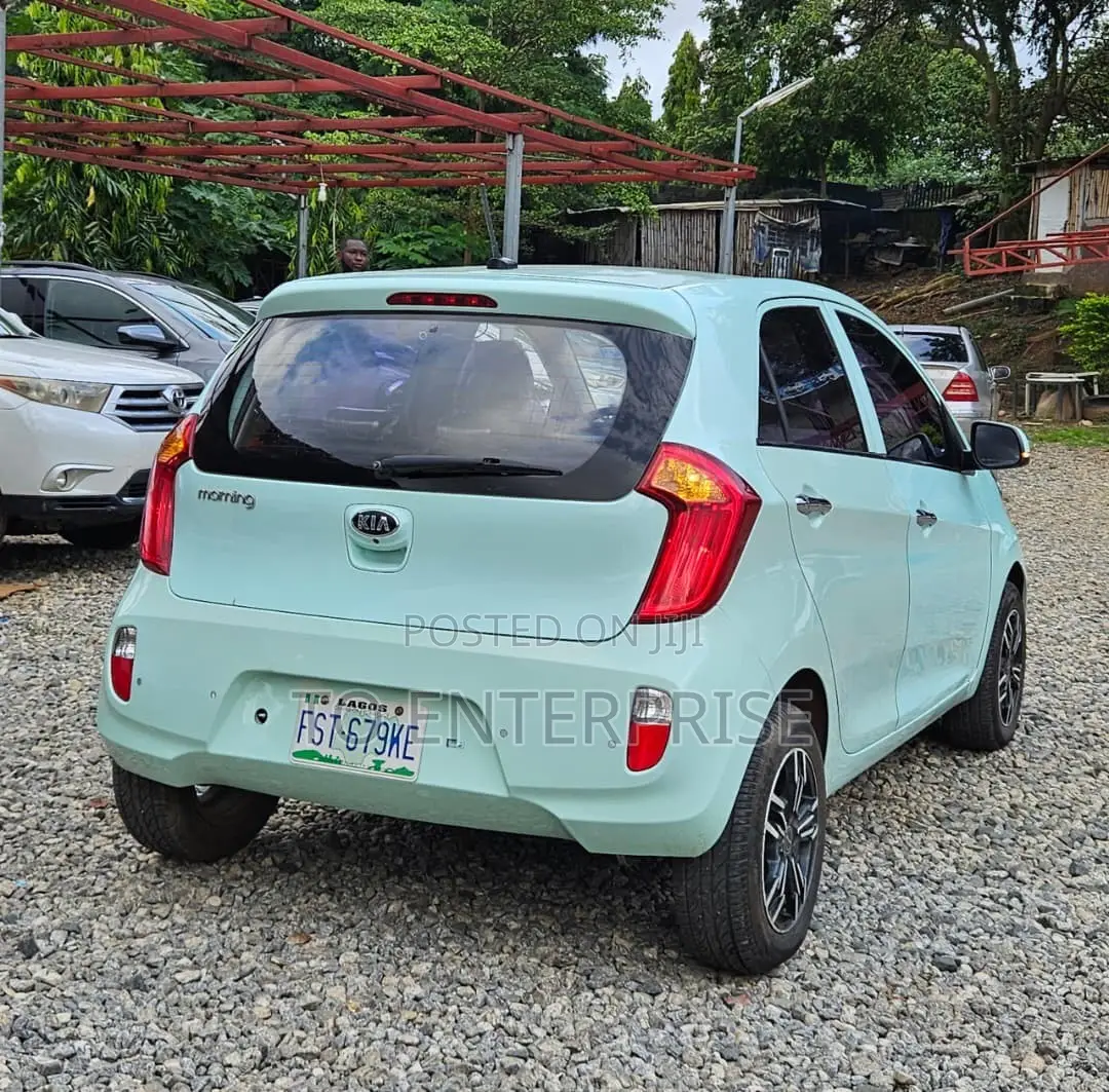 Kia Morning 2013 Green