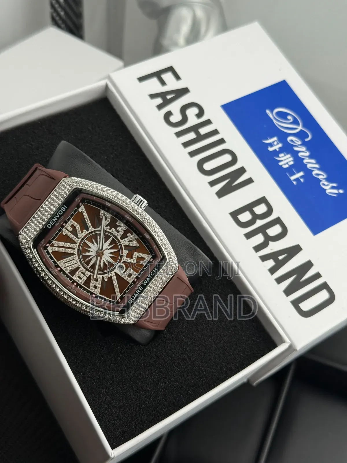Quality Men’s Leather Wristwatch