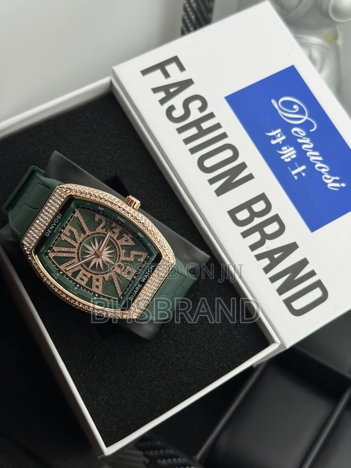 Quality Men’s Leather Wristwatch