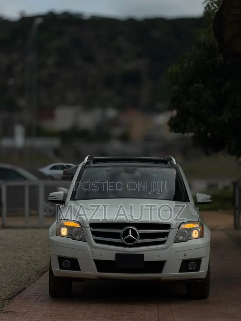 Mercedes-Benz GLK-Class 2010 White