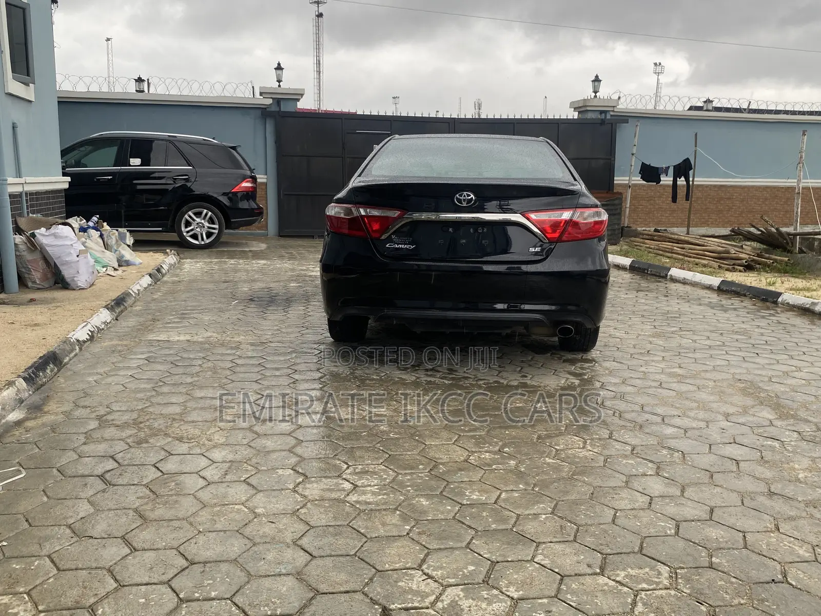 Toyota Camry SE 4dr Sedan (2.5L 4cyl 6A) 2017 Black