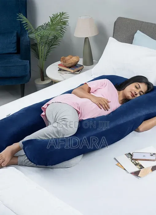 U-Shaped Maternity Body Pillow – Cozy Pregnancy & Sleeping Support
