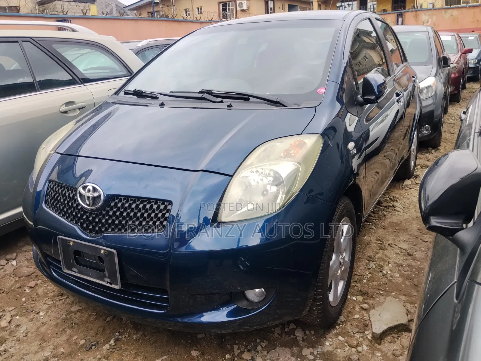 Toyota Yaris 1.5 Liftback Automatic 2009 Blue