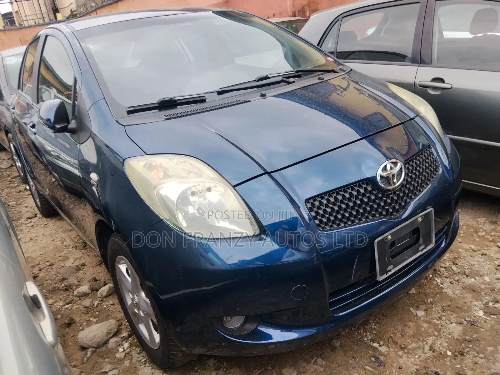Toyota Yaris 1.5 Liftback Automatic 2009 Blue