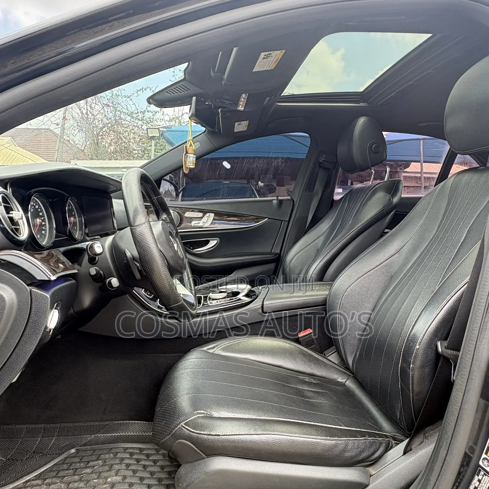 Mercedes-Benz E300 2016 Black