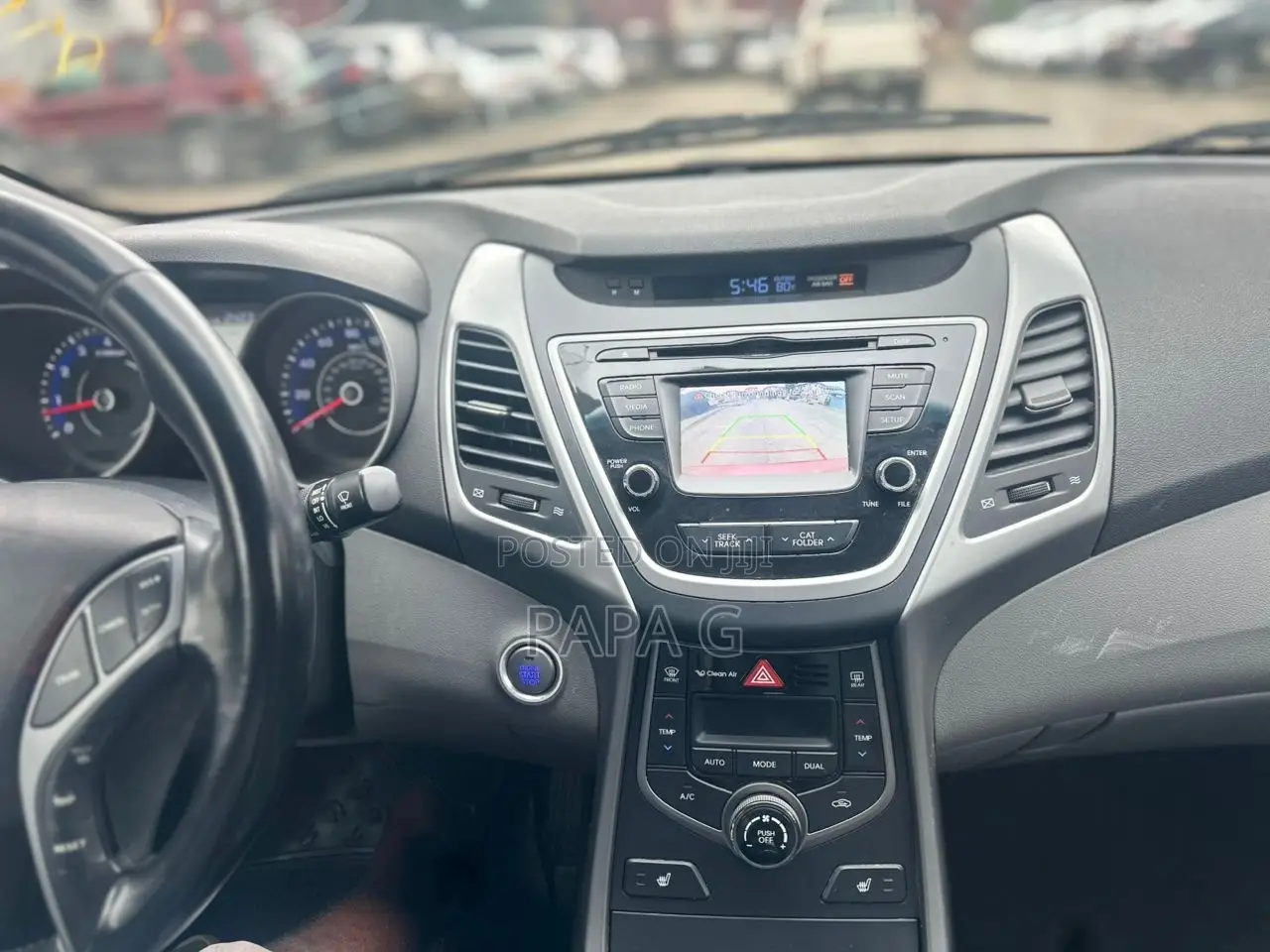 Hyundai Elantra Limited Sedan FWD (1.8L 4cyl 6A) 2016 Red