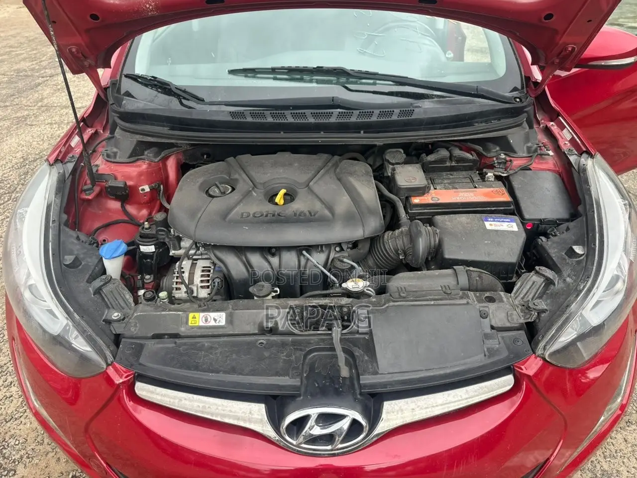Hyundai Elantra Limited Sedan FWD (1.8L 4cyl 6A) 2016 Red