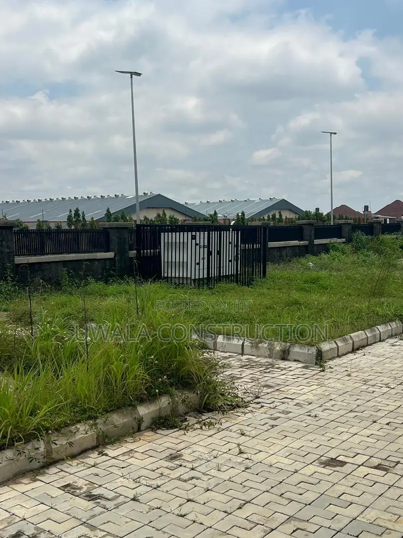 4bdrm Duplex in Katampe (Main) for sale
